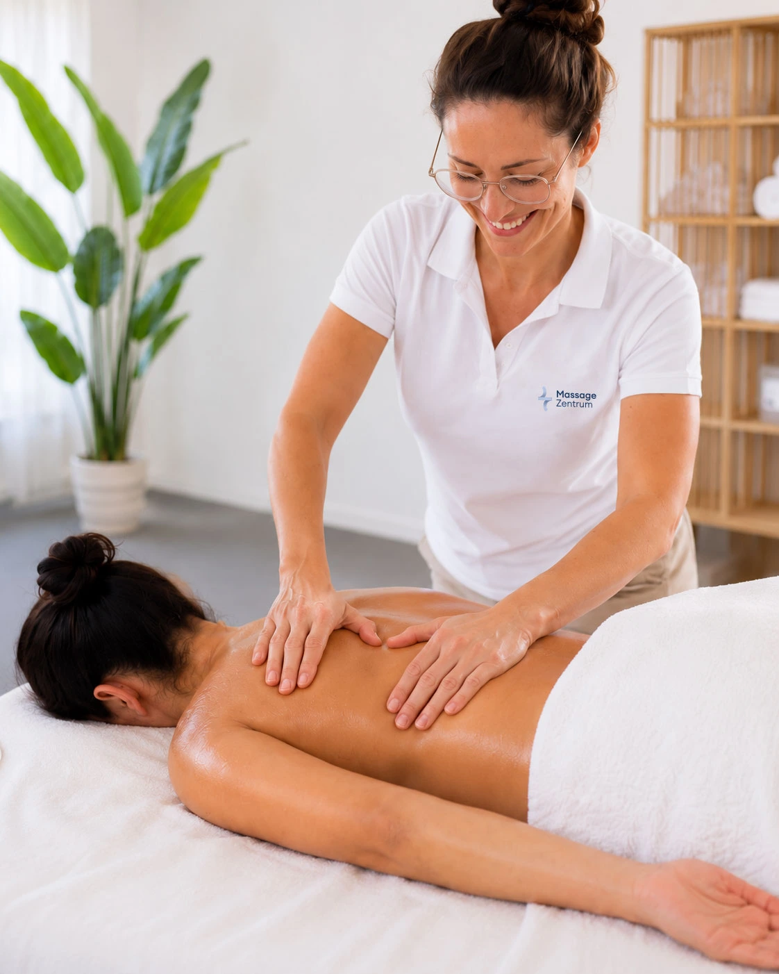 Therapeutische Massage – gezielt behandeln in Wollerau